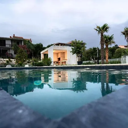 Willa Luxury With A Swimming Pool Palit, Rab - 22153