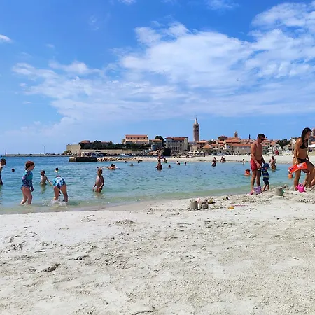 Willa Luxury With A Swimming Pool Palit, Rab - 22153 Rab Town