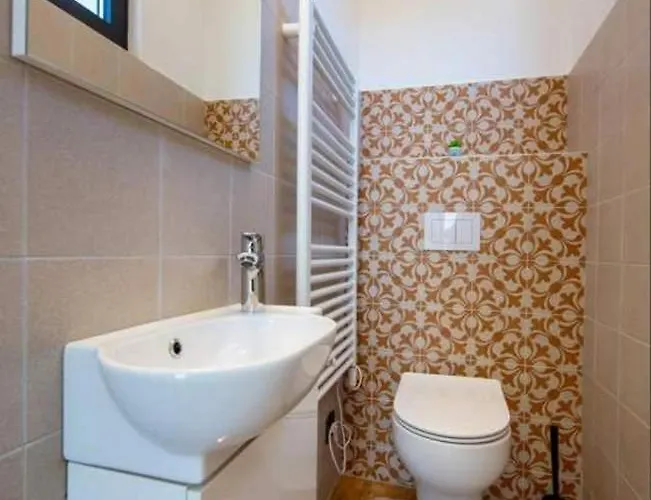Luxury With A Swimming Pool Palit, Rab - 22153 ヴィラ *